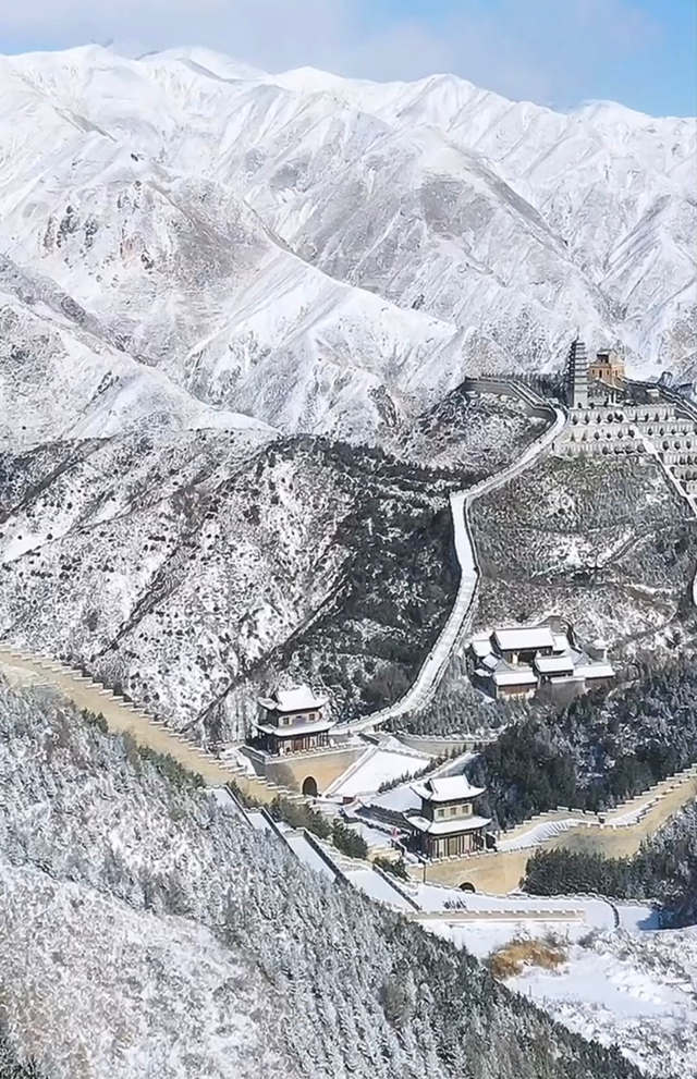 2021年雪后的雁门关那雄伟而又静谧的美景3