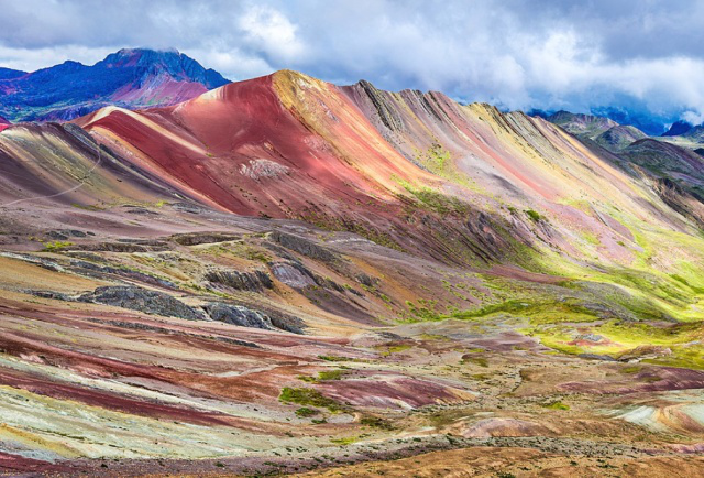 秘鲁彩虹山--国外值得一去的七彩丹霞地貌