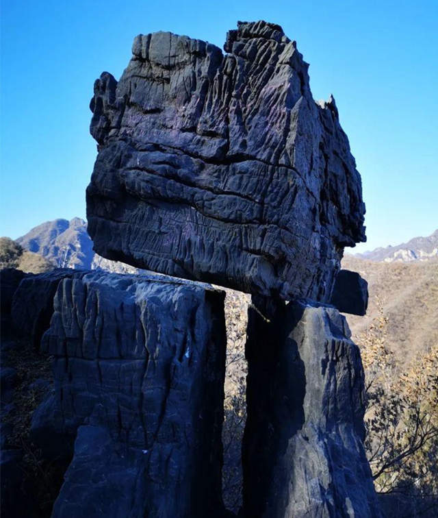 济源风动石