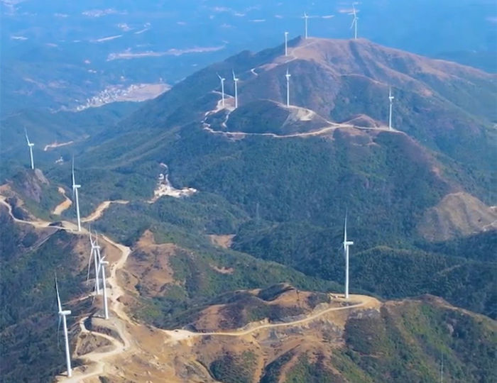 广东龙川野猪嶂风力发电机“大风车”2