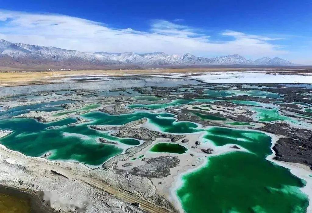 青海盐湖在哪里? 4、大柴旦翡翠湖