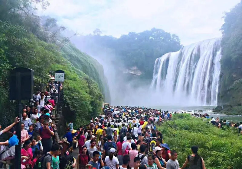 中国旅游业越来越好，但感觉来中国的游客越来越少了