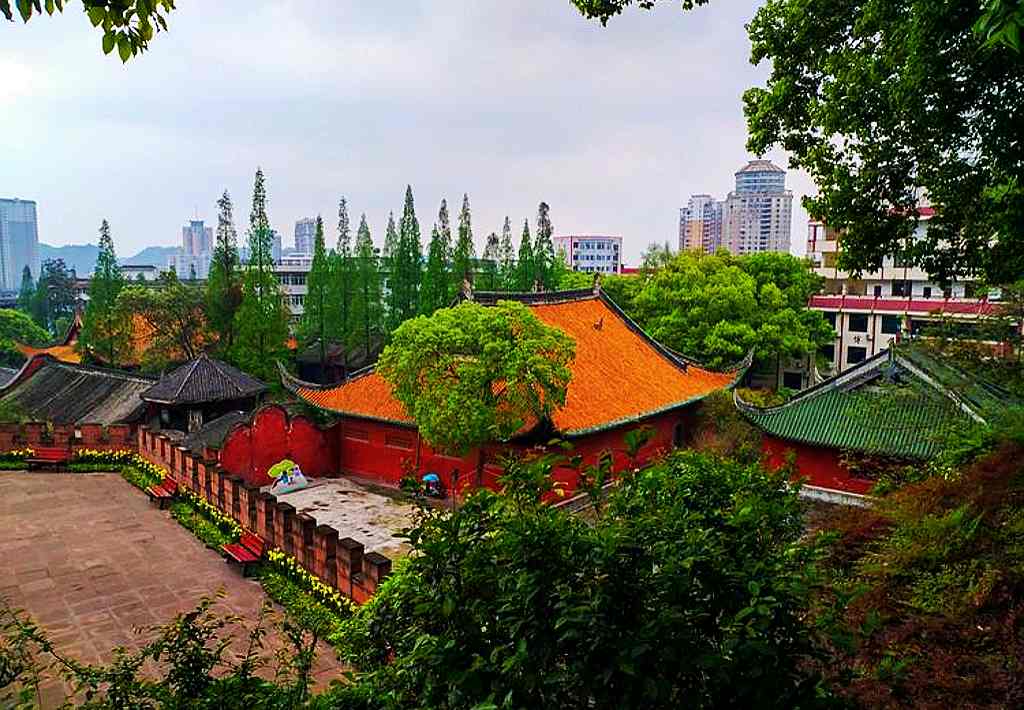 乐山市区有什么好玩的地方？ 2、乐山文庙